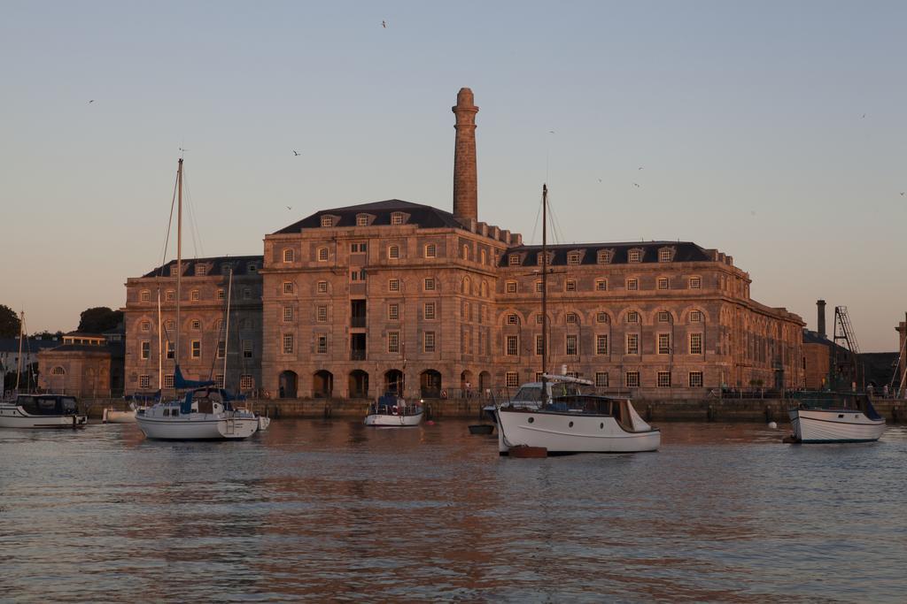 Mayflower Apartments, Royal William Yard プリマス エクステリア 写真